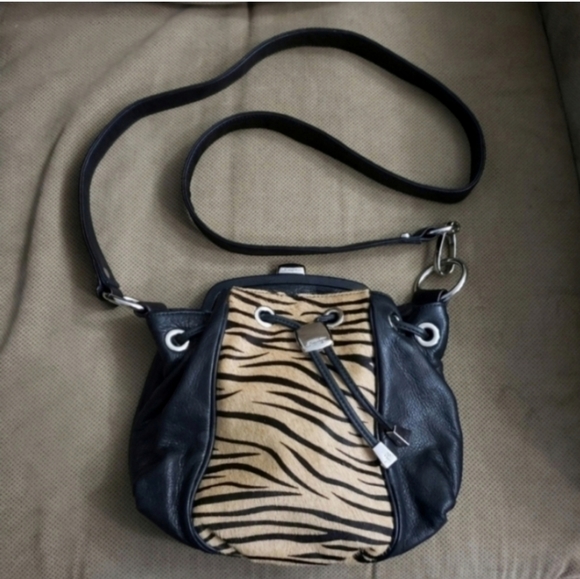 B. Makowsky Tiger print cow hide leather drawstring crossbody - Picture 1 of 15